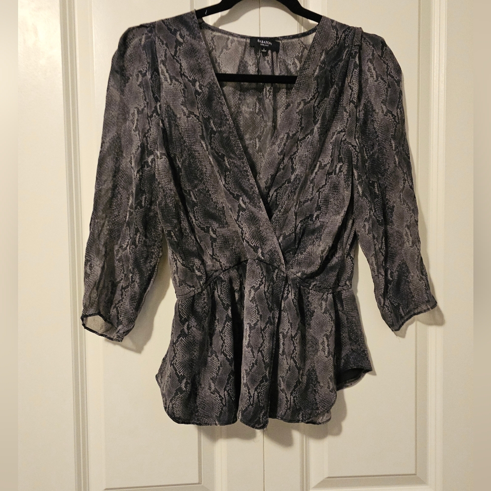 BABATON  ARITZIA Silk Blouse Gray Snake Print, V-neck, Faux Wrap, Sz S